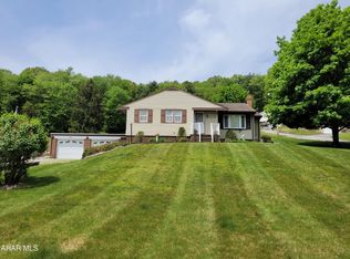 248 Rossman Rd, Tyrone, PA 16686