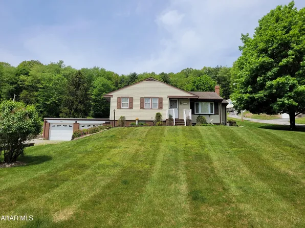 248 Rossman Rd, Tyrone, PA 16686
