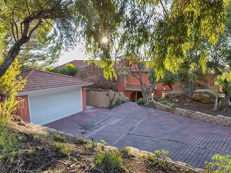 135 Loma Metisse Rd — Photo 5