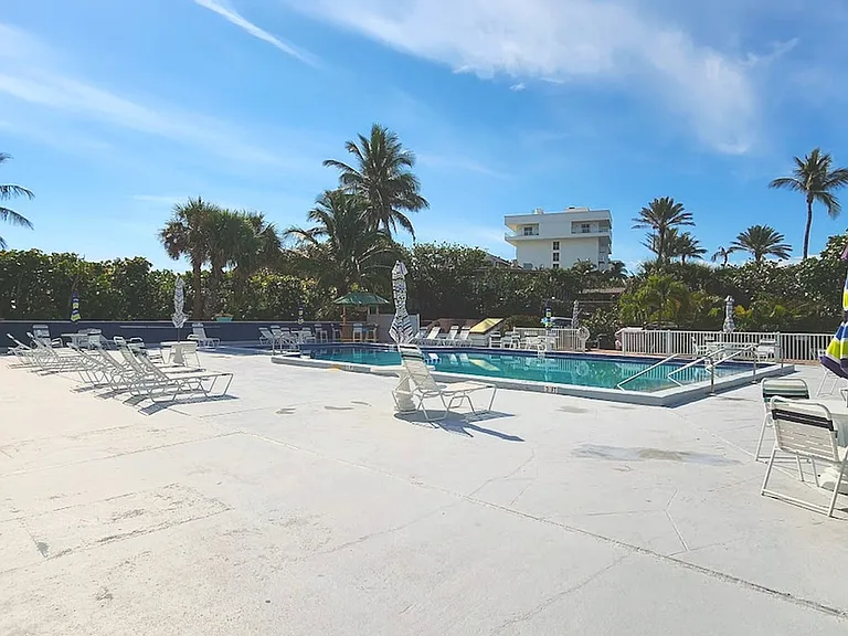 10851 S Ocean Dr #ID1586027P — Photo 17
