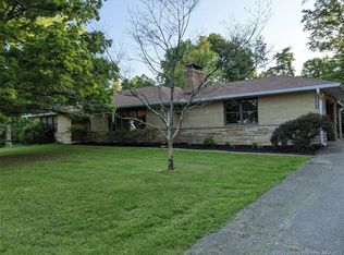 3203 Old Hill Rd, Floyds Knobs, IN 47119