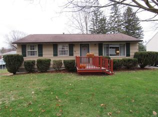 53 1st St, Camillus, NY 13031