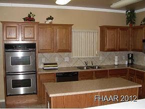 3rd image of 1802 Schorn Dr