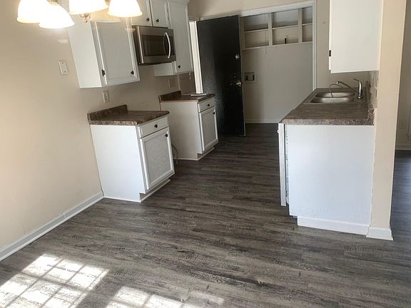 4th image of 169 Glenshannon Dr