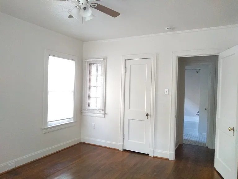 5931 La Vista Dr — Photo 13