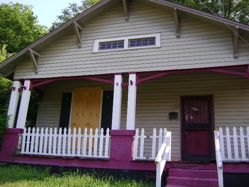 1st image of 720 Williams Ave