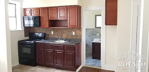 148 S Munn Ave #402 Photo 1