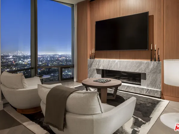 211 Elm Ct #16E, Los Angeles, CA 90067