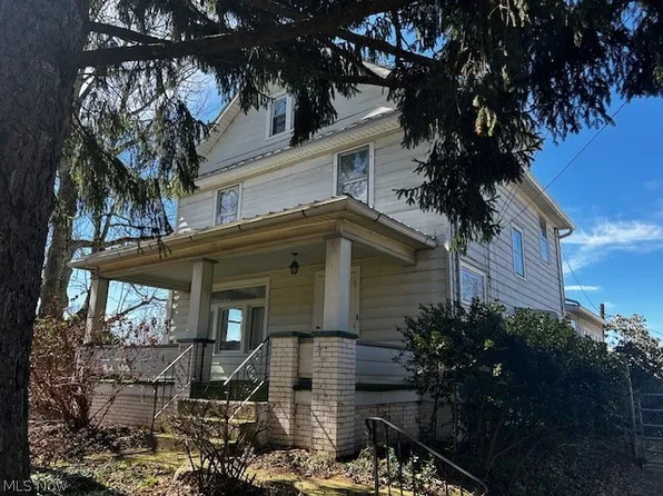 8539 Schubert Ave NE, Alliance, OH 44601