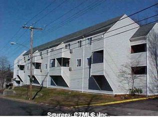 4 Warwick St APT 2, New Haven, CT 06513