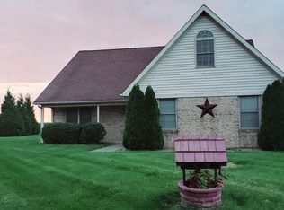 2380 Willow Rd, Springfield, OH 45502