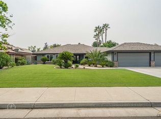 14001 Castlemaine Ave, Bakersfield, CA 93314