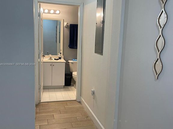 2nd image of 2258 NE 42nd Cir