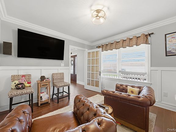 4th image of 14 Jackson Place