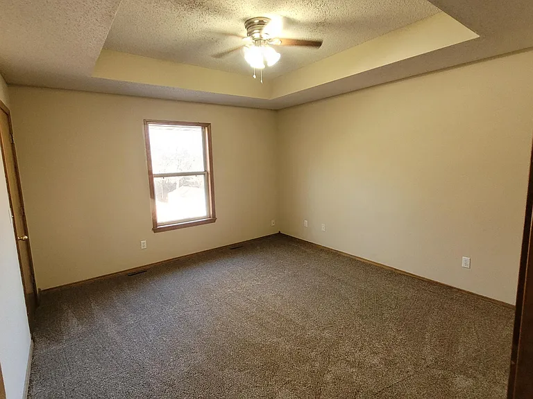 3951 W Tracy St — Photo 17
