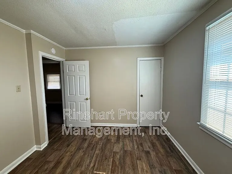 242 Cherry Rd S — Photo 19