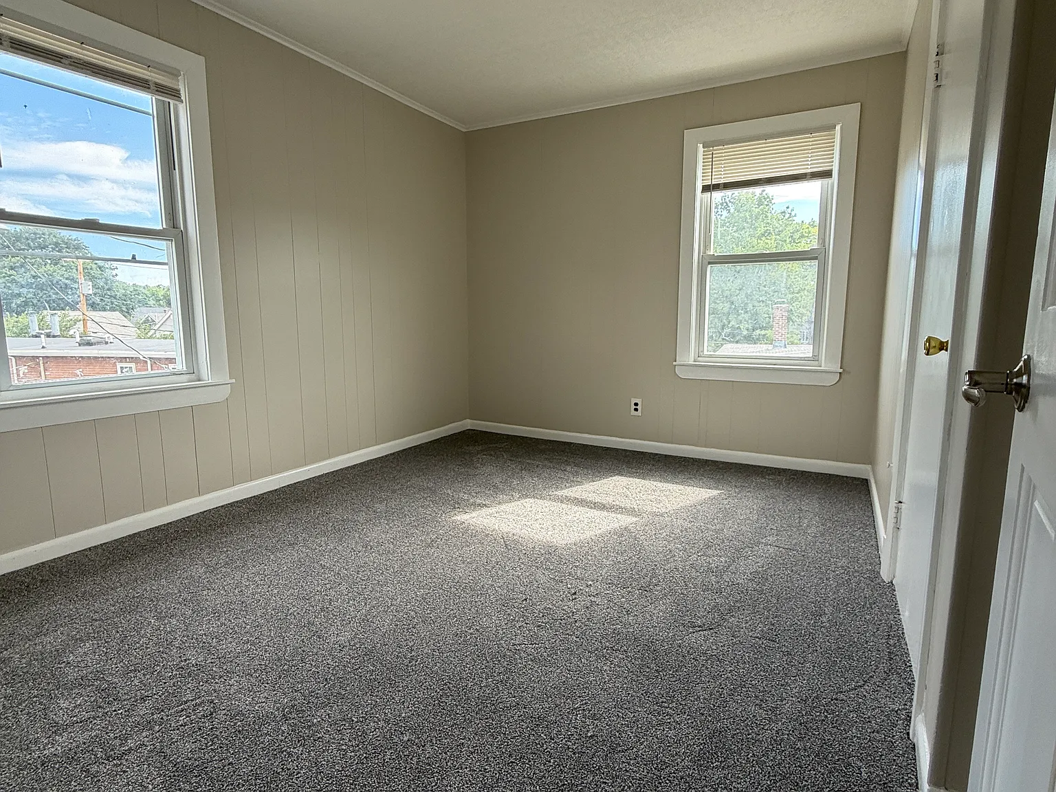 3 bed, $1,850 — Photo 4