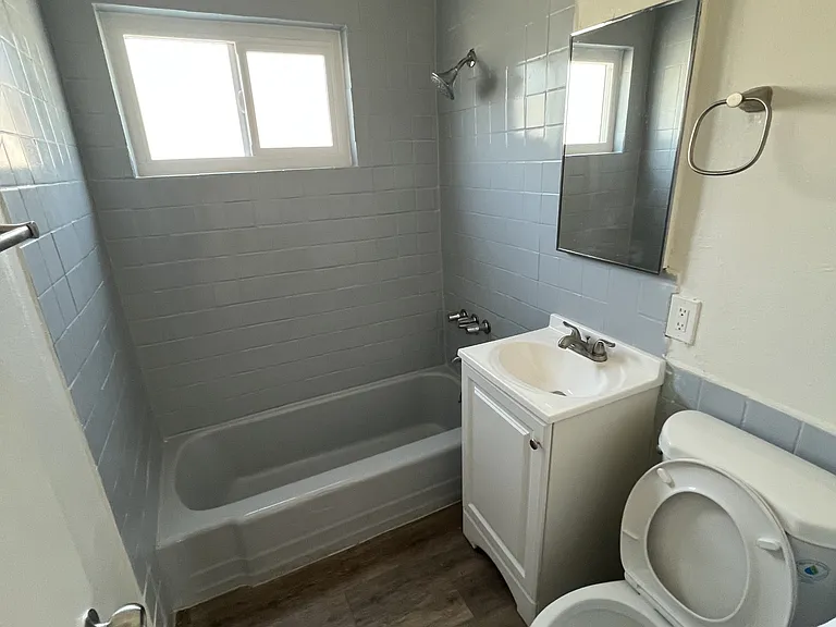 2811 S Central Ave #6 — Photo 9