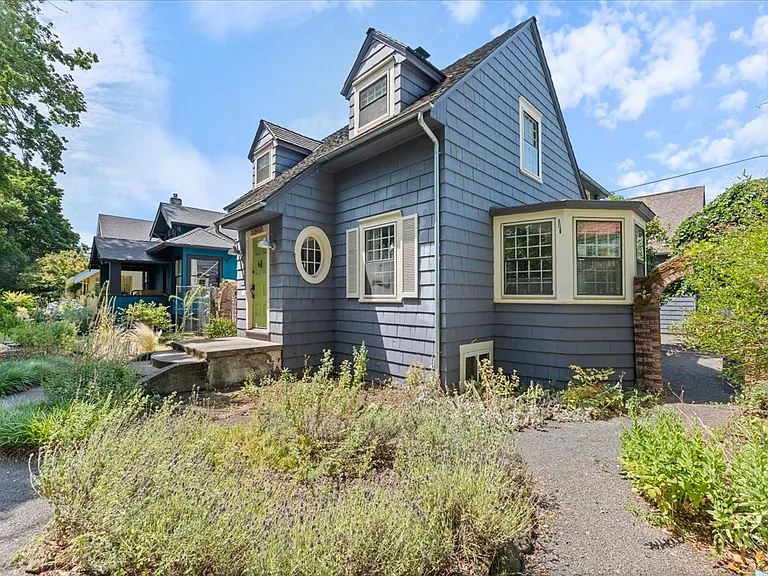 5903 NE Rodney Ave #A — Photo 45