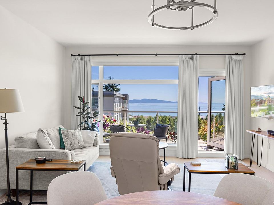 1st image of 5120 Cordova Bay Rd #305