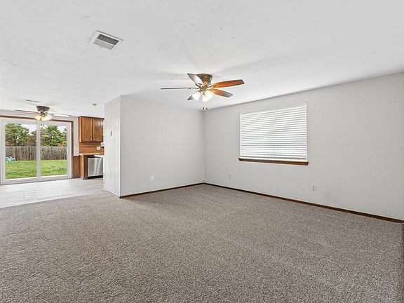 5th image of 2905 SW 82nd St