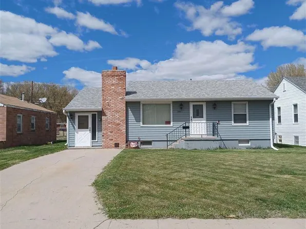 1910 O St, Gering, NE 69341
