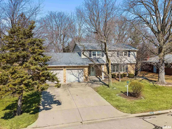 407 E Forestwood St, Morton, IL 61550