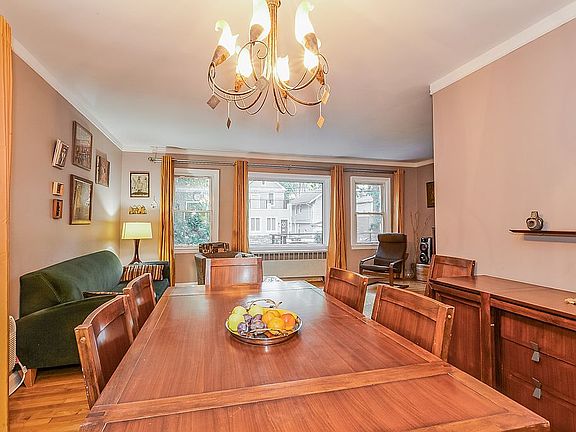 5th image of 3127 Fairfield Ave