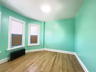 474 East 52nd Street, #1