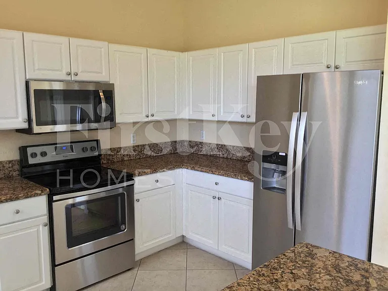 1485 NE 40th Rd — Photo 8