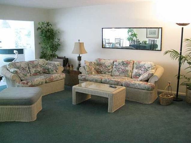 1st image of 3000 NE 48th St APT 102