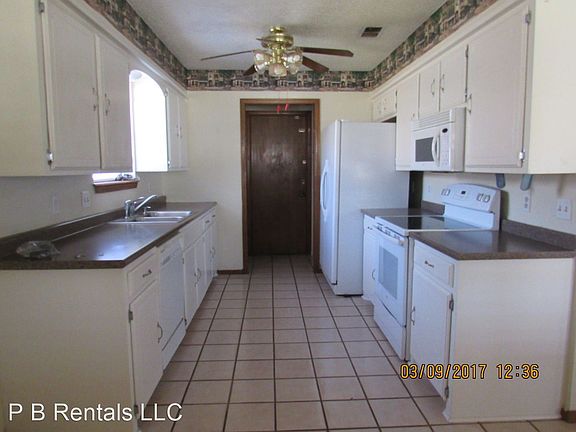 4th image of 1808 NW 76th St
