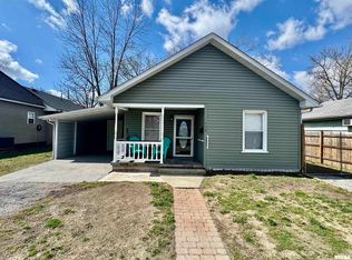 113 S 21st St, Herrin, IL 62948