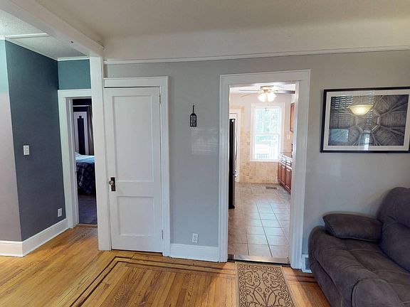 5th image of 139 Magnolia Ave