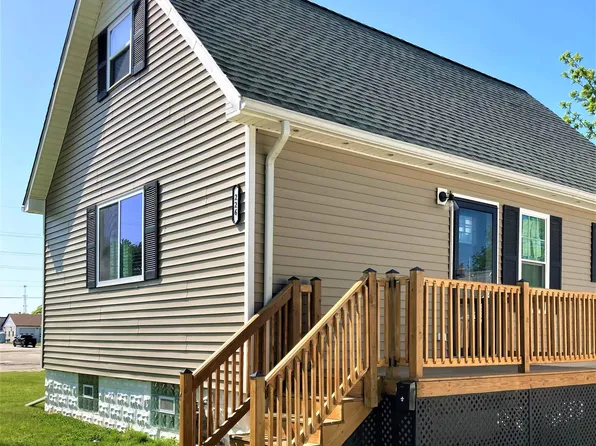226 Bell Ave, Marine City, MI 48039