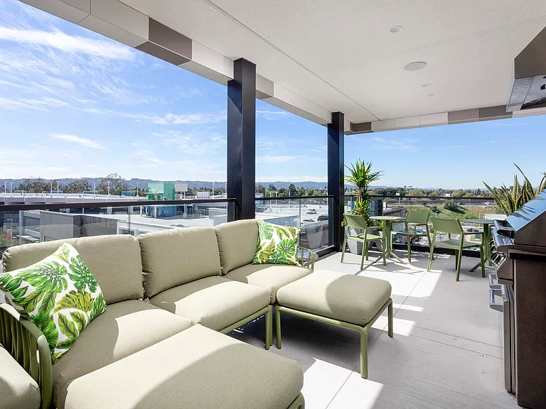 Alexan Noho West — Photo 17
