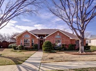 2307 Bristol Dr, Carrollton, TX 75006