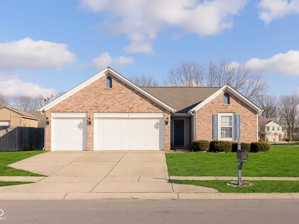 833 Inland Dr, Avon, IN 46123