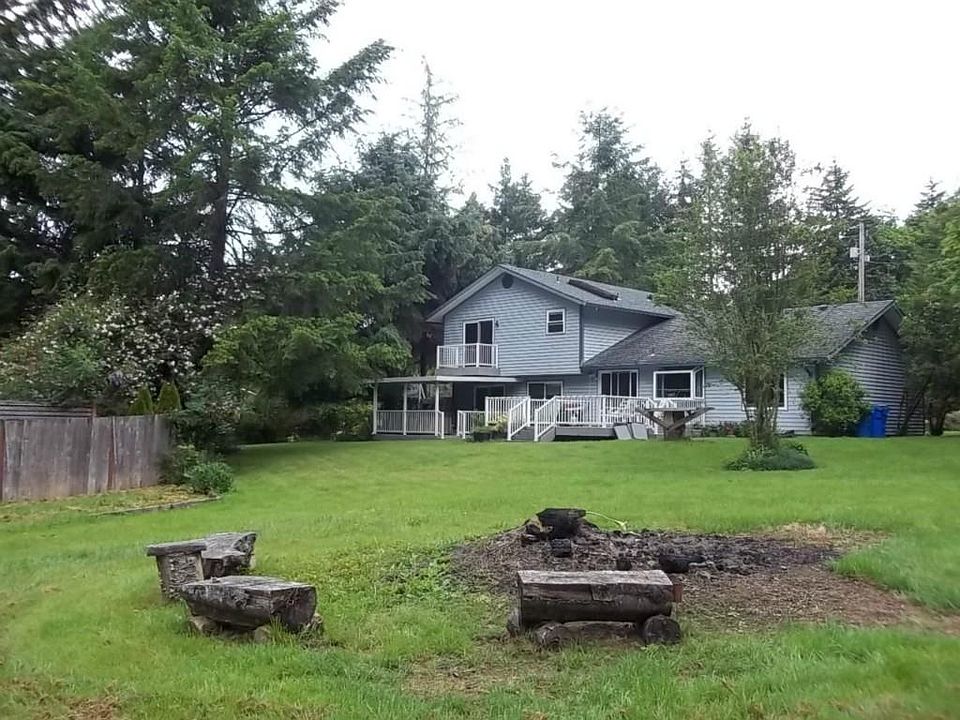 1st image of 3811 Marla Ct NE