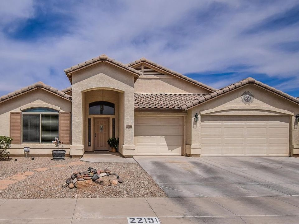 WELCOME HOME!