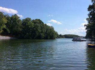 317 Stokes Hollow Rd, Iva, SC 29655