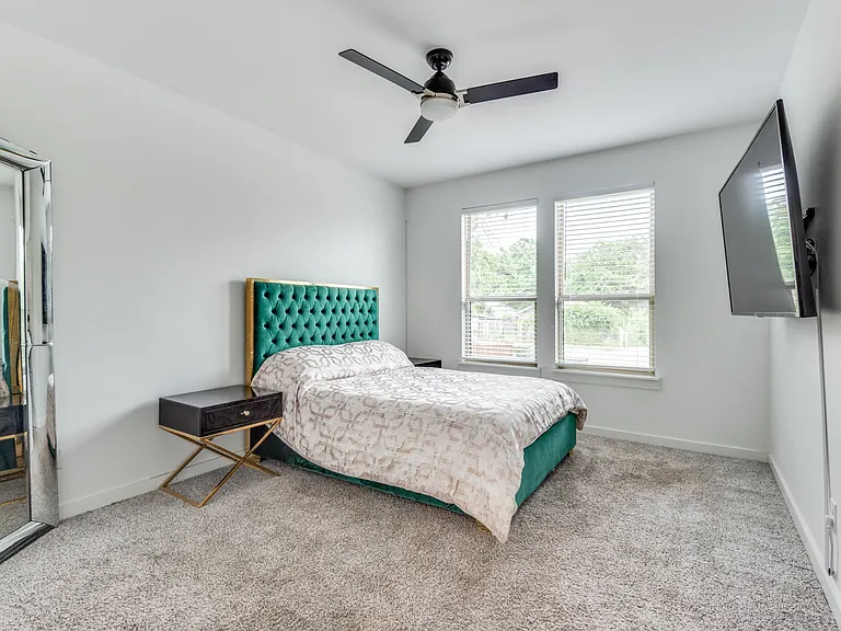 2830 S Marsalis Ave — Photo 22