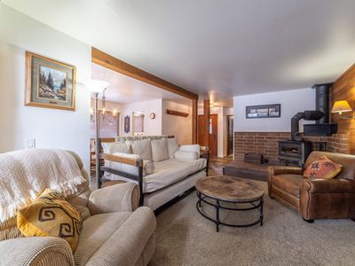 63 Arrowhead Dr #12, Mammoth Lakes, CA, 93546