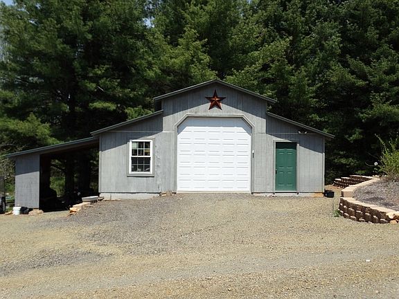 5th image of 12 Smith Landing Ln