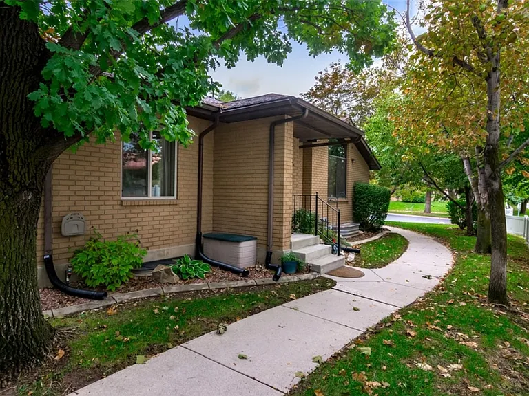 759 E Autumn Field Dr — Photo 23