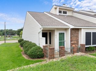 872 Creekside Dr, Lewisville, TX 75067