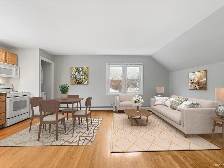 31 Blanchard Ave — Photo 2