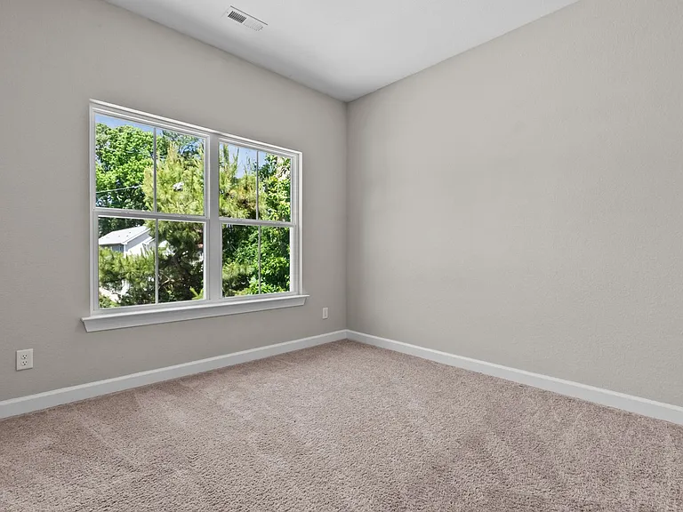104 S Palm Ave — Photo 17