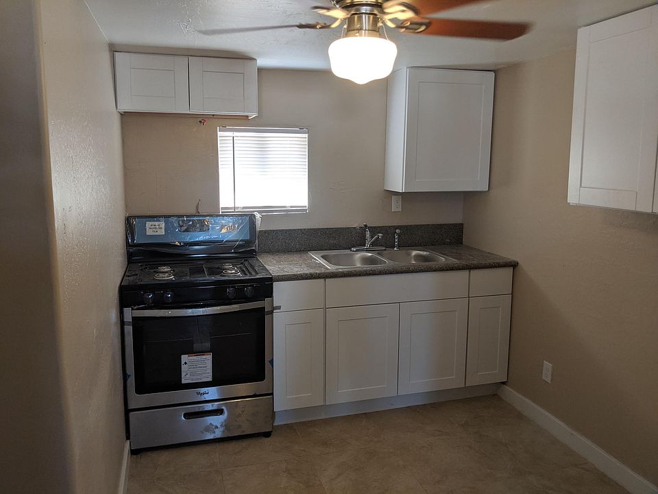 1st image of 11610 N 80th Ave APT 4