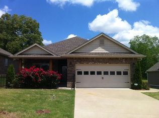 2906 Magnolia Park Dr SE, Owens Cross Roads, AL 35763